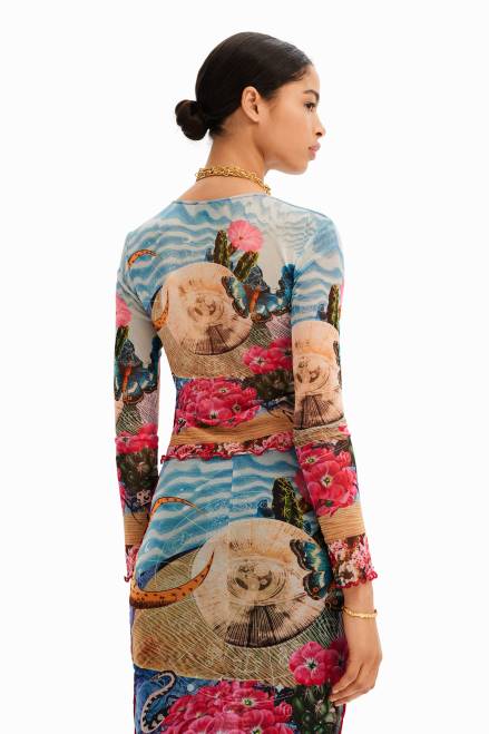 Short slim fantasy T-shirt Desigual Women 2ZPR847 Clothing